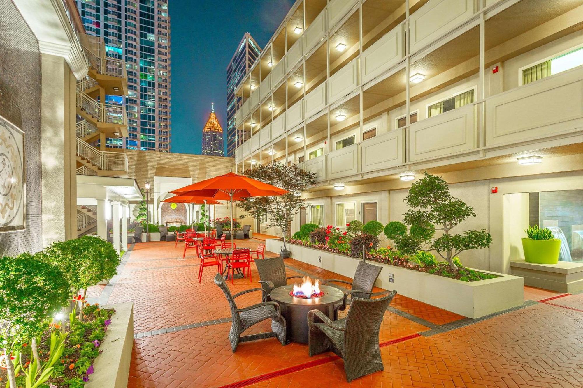 Inn At The Peachtrees, Ascend Hotel Collection Atlanta Eksteriør billede
