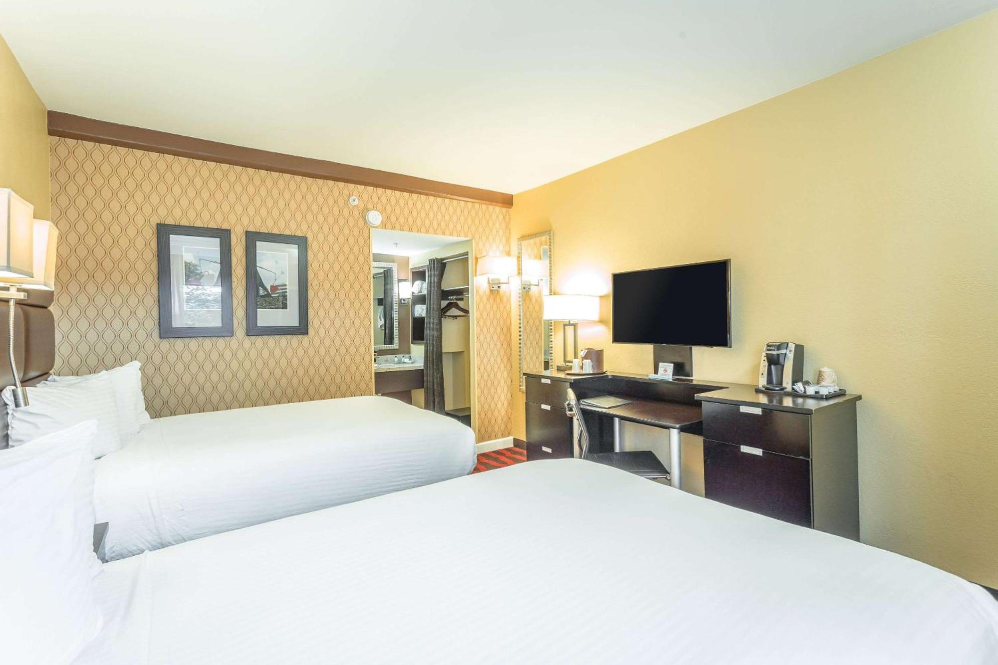 Inn At The Peachtrees, Ascend Hotel Collection Atlanta Eksteriør billede